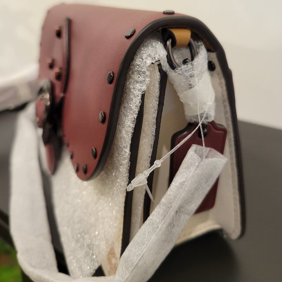 Coach Beat Crossbody - Picture 3 of 16